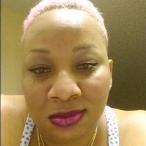 Meet your Posher, Lakelia powell